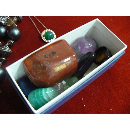 258 - COSTUME JEWELLERY, AND A SMALL BOX OF GEMSTONES.