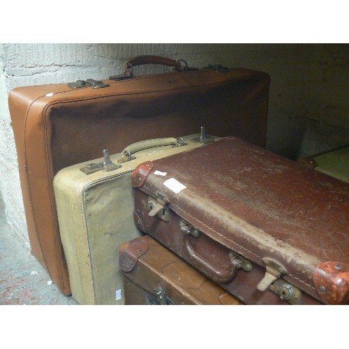 134 - 4 X VINTAGE SUITCASES.