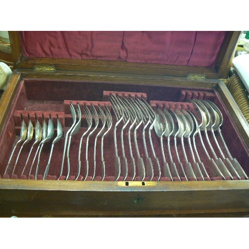 298 - E.MASON VINTAGE CANTEEN OF CUTLERY IN WOODEN CASE.