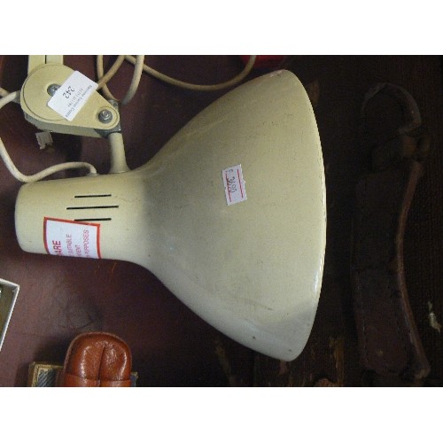 242 - LARGE 'ANGLEPOISE STYLE' LIGHT. CREAM.