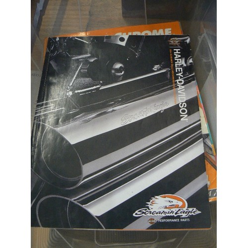 367 - HARLEY DAVIDSON PARTS MANUALS. INC SCREAMIN EAGLE 2004, 2 X GENUINE PARTS 04 & 05, AND CUSTOM CHROME... 