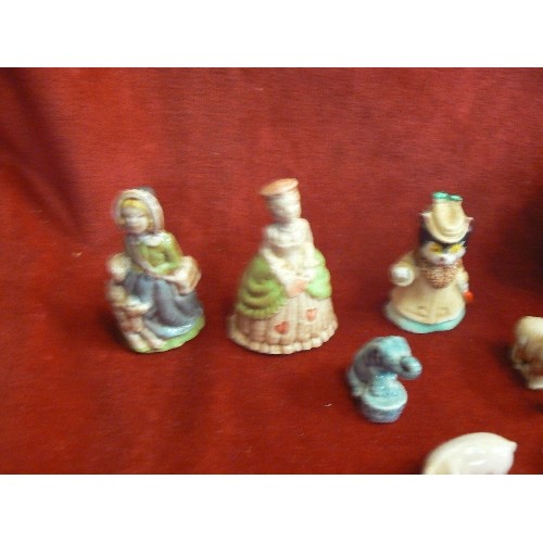 159 - HORNSEA POTTERY, ALSO WADE WHIMSIES, CRINOLIN LADIES ETC.