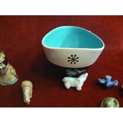 159 - HORNSEA POTTERY, ALSO WADE WHIMSIES, CRINOLIN LADIES ETC.