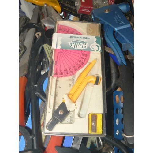 217 - BOX OF MIXED TOOLS/ WORKSHOP ITEMS.