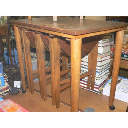 262 - CLEVER SET OF 4 RETRO-VINTAGE ROUND DROP-LEAF SIDE TABLES, CONTAINED IN ANOTHER TABLE ON CASTORS.