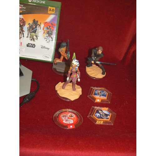 263 - DISNEY INFINITY V12.07 GAME 'PLAY WITHOUT LIMITS' WITH SET OF GAME FIGURES.