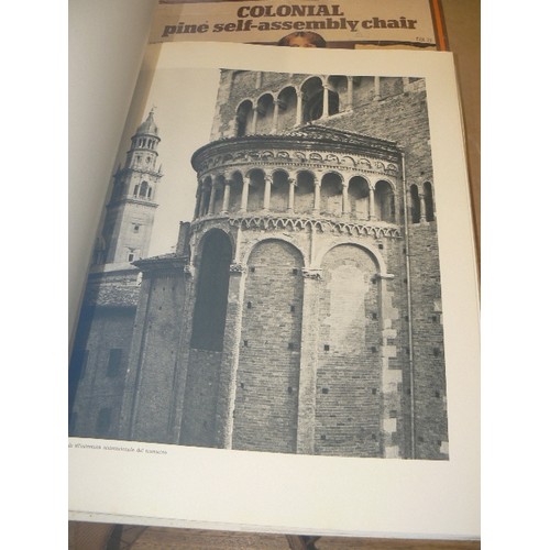 313 - LARGE ITALIAN COFFEE TABLE BOOK 1966 'IL DUOMO DI PARMA' BY ROBERTO TASSI.