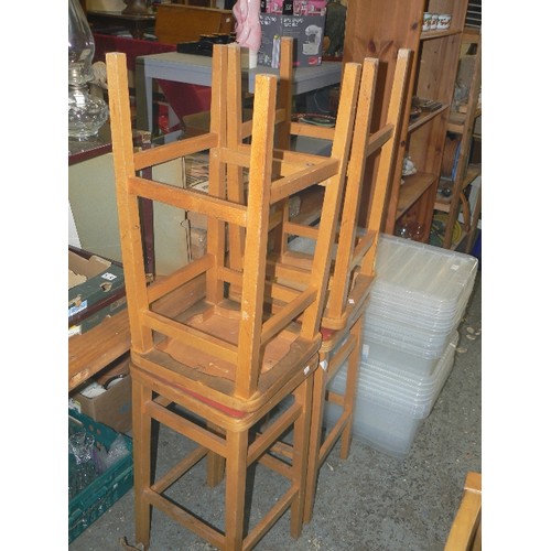 345 - SET OF 4 WOODEN KITCHEN STOOLS, WITH BURNT ORANGE PADDED FAUX LEATHER SEATS.