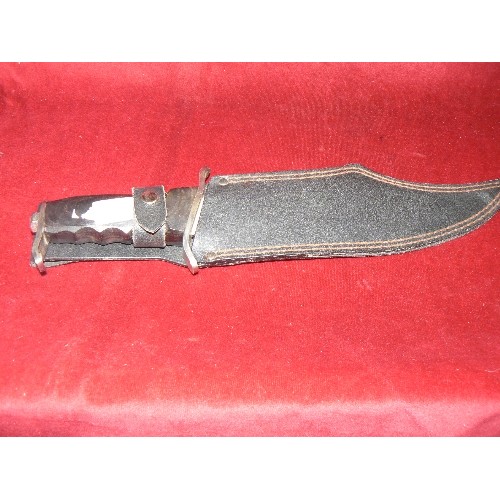 59 - A VERY LARGE HUNTING KNIFE WITH SHEATH  11 INCH BLADE 16 INCHES OVERALL EXTREMELY SHARP BLADE, SAW C... 