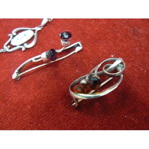 25 - 3 CHARLES HORNER SILVER HALLMARKED ITEMS - 2 BROOCHES AND PENDANT ON CHAIN WITH ENAMEL DECORATION