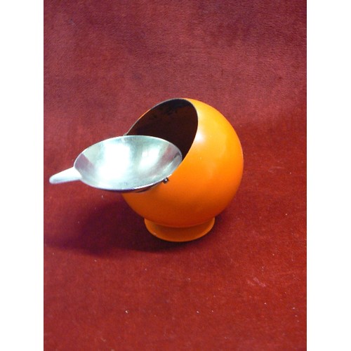 31 - RETRO 1970'S ORANGE SMOKERS  ASHTRAY BY F.W QUIST