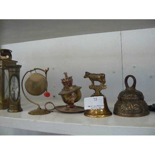 75 - COLLECTION OF SMALL BRASS ITEMS. INC TEALIGHT HOLDER, GONG, BELL, EGG-TIMER ETC.