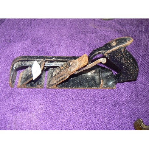 96 - EXTREMELY OLD COMBINATION PLANE 'RECORD 405' A RECORD DIAGONAL BLOCK PLANE, A REBATE BLOCK PLANE 'ST... 