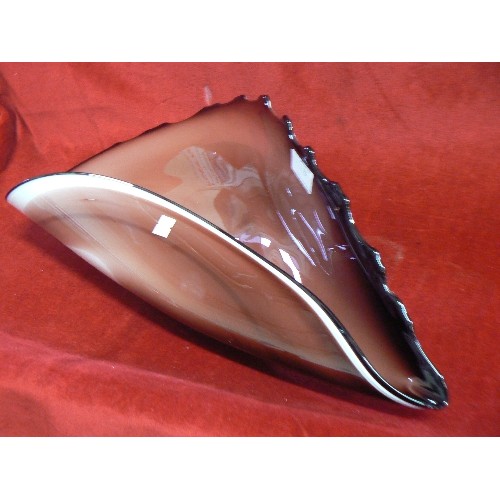 73 - LARGE FRENCH GLASS CONCH SHELL DISH. HAS A CHIP.