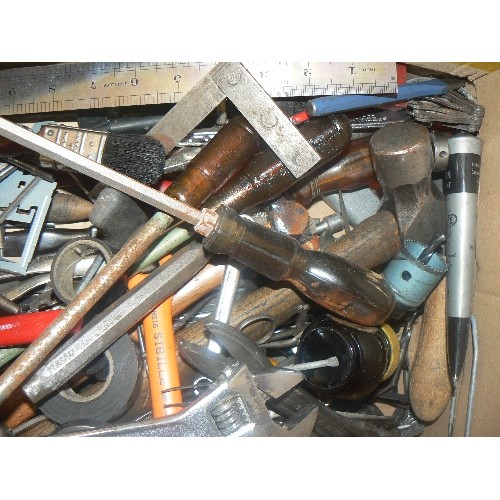 152 - BOX FULL OF MIXED MECHANIC TOOLS. INC ADJUSTABLE SPANNERS,, ALUN KEYS, PUNCHES, SCREWDRIVERS, PULLER... 