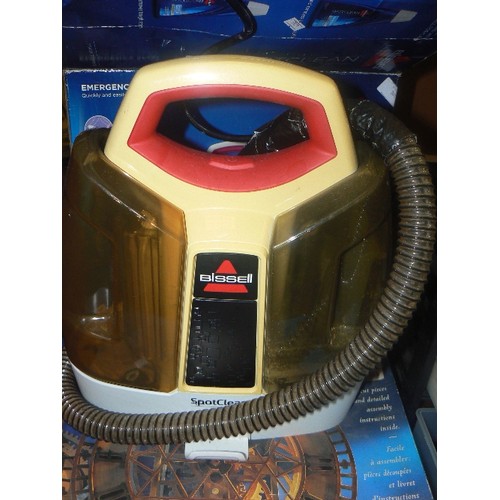 201 - BISSELL EMERGENCY SPOT/STAIN CLEANER. PORTABLE CLEANER IN ORIGINAL BOX.