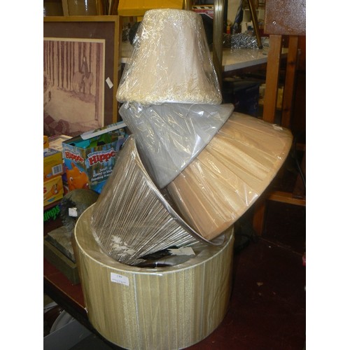 219 - NEW/PACKAGED MIXED LAMP SHADES, IN LOVELY GOLDS AND GREYS. X 5