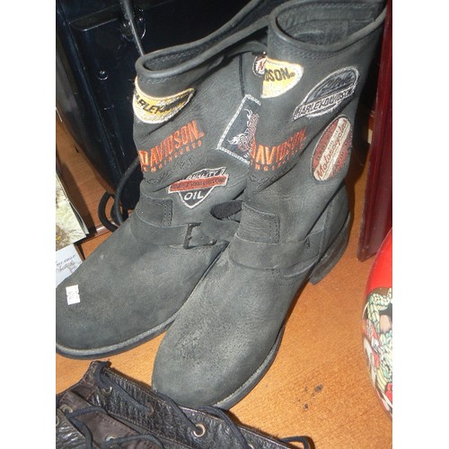 225 - HARLEY DAVIDSON BIKER BOOTS. UK 10. LEATHER JTS WAISTCOAT WITH LACE-UP SIDES XXL, AND AN AGV HELMET ... 