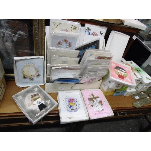 238 - QUANTITY OF NEW/PACKAGED GREETINGS CARDS, IN A DISPLAY BOX READY FOR SALE.