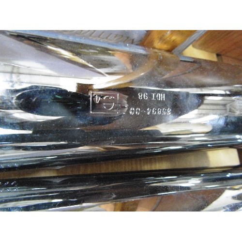 271 - MOTORCYCLE [POSS HARLEY] CHROME V-TWIN EXHAUST PIPES. LEGAL PIPES. X 2. CATALYST HDI980 65939-00 E4.... 