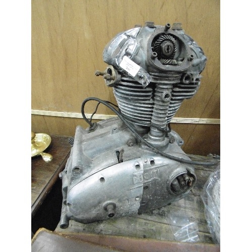 301 - DUCATI DESMOTRONIC MOTORCYCE ENGINE. 1970'S. POSSIBLE 250CC.