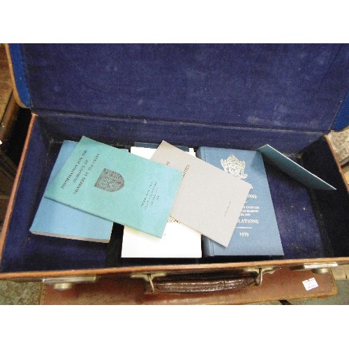 302 - MASONIC BOOKLETS CONTAINED IN 2 SMALL LEATHER SUITCASES. BOOKLETS ON MASONIC CHARITIES, BY-LAWS, CON... 