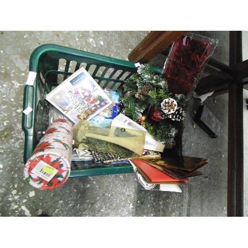 229 - CHRISTMAS WREATH, BOX OF CARDS, BOTTLE BAGS, CHRISTMAS VASE, BOX OF DRINKING STRAWS ETC ETC.