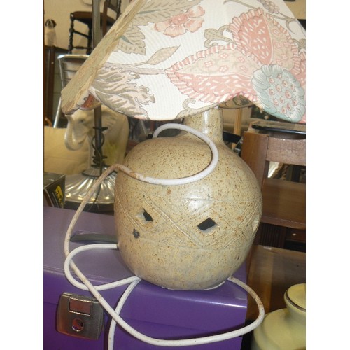 318 - 3 X LAMP BASES,1 WITH FLORAL SHADE.