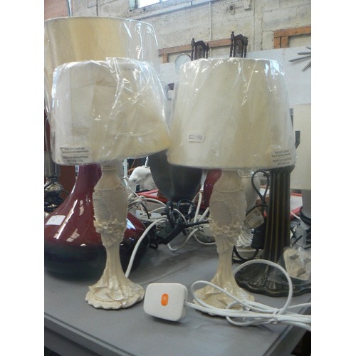 319 - QUANTITY OF 12 X TABLE LAMPS WITH SHADES. MOST APPEAR NEW CONDITION WITH CELLOPHANE. MIXED BASES AND... 