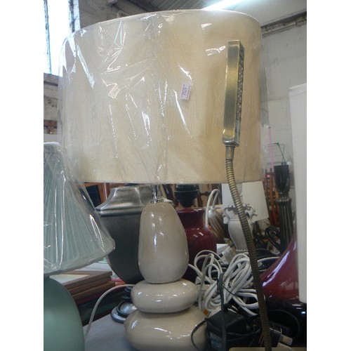 319 - QUANTITY OF 12 X TABLE LAMPS WITH SHADES. MOST APPEAR NEW CONDITION WITH CELLOPHANE. MIXED BASES AND... 