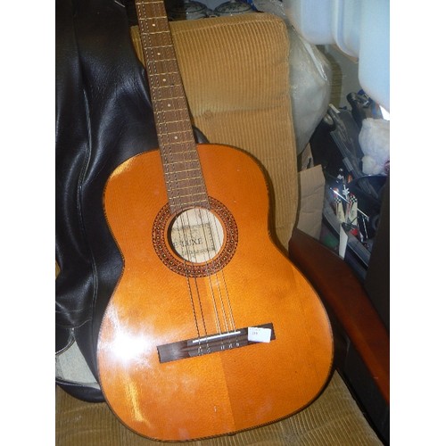 388 - TATRA DELUXE ACOUSTIC GUITAR. 1 MISSING STRING.