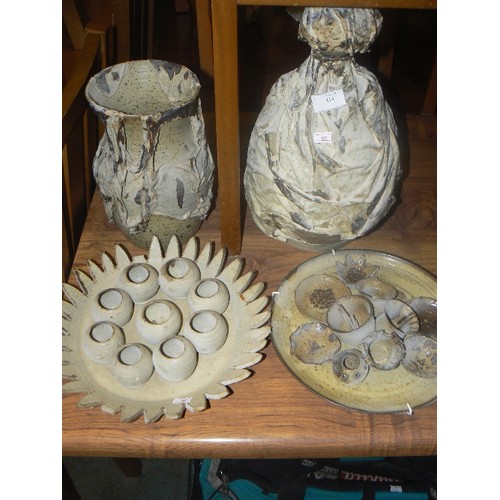 414 - 4 PIECES OF STUDIO POTTERY - 2 VASES AND 2 PLATES