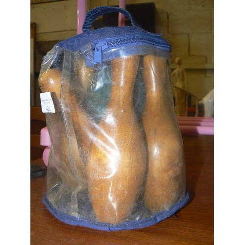 420 - SMALL WOODEN SKITTLES SET IN CARRY BAG