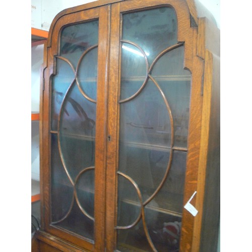 485 - VINTAGE OAK BUREAU BOOKCASE