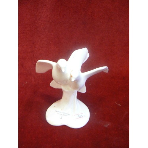 5 - ROYAL DOULTON FIGURINE 