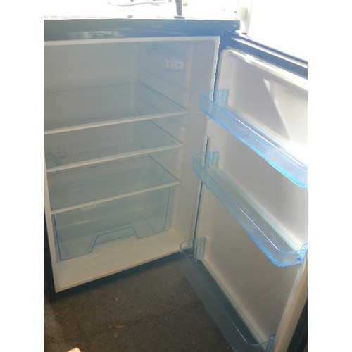 470 - LEC FRIDGE IN BLACK