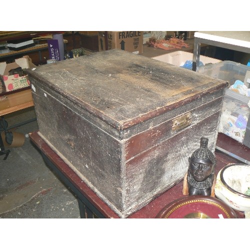 203 - VINTAGE WOODEN CHEST CONTAINING TRADITIONAL TOOLS, INC MALLET, SHEARS, HAMMERS, SAWS ETC ETC.