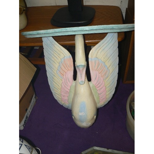 139 - HAND-PAINTED WOODEN SWAN SHELF. SEMI-CIRC.