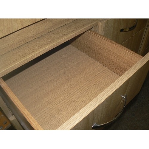 458 - PAIR OF BEECH EFFECT 6 DRAWER CHESTS, ALSO 3 X MATCHING 2 DRAWER BEDSIDES.