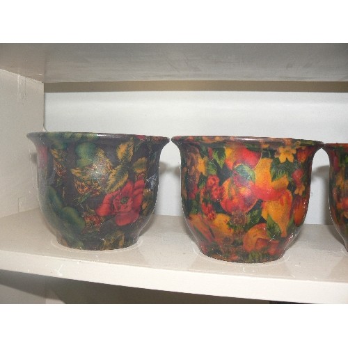 66B - 4 CERAMIC DECORATIVE PLANT POTS