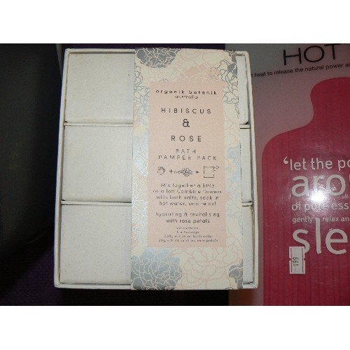 156 - HOTTIE AROMA HOT WATER BOTTLE WITH ESSENTIAL OIL. ALSO SHOWER WRAP IN PINK. V SOFT. BOTH APPEAR NEW/... 