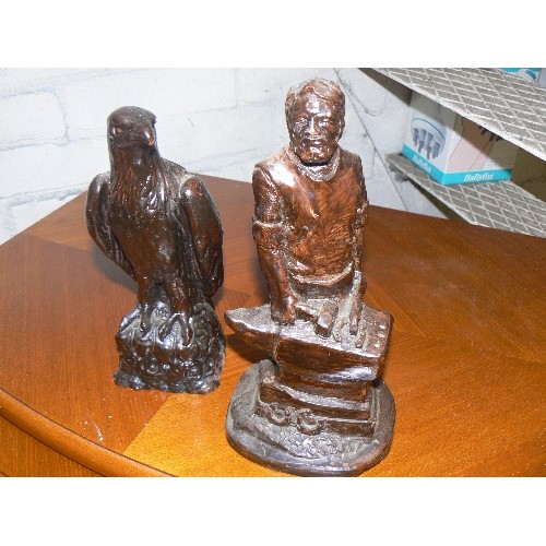 161 - FIGURE OF A FARRIER/BLACKSMITH, ALSO A MATCHING EAGLE. BOTH RESIN.