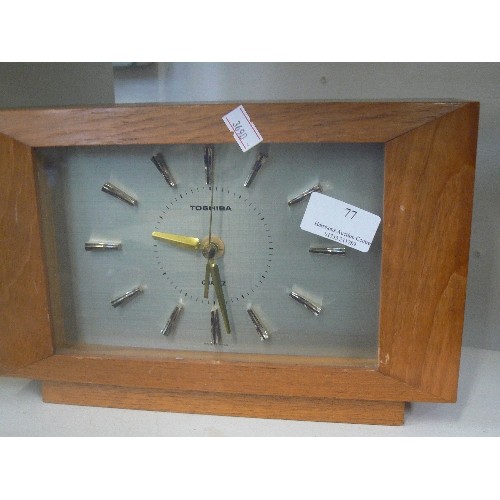 77 - RETRO TOSHIBA QUARTZ CLOCK. TCQ-200. MANTLE.