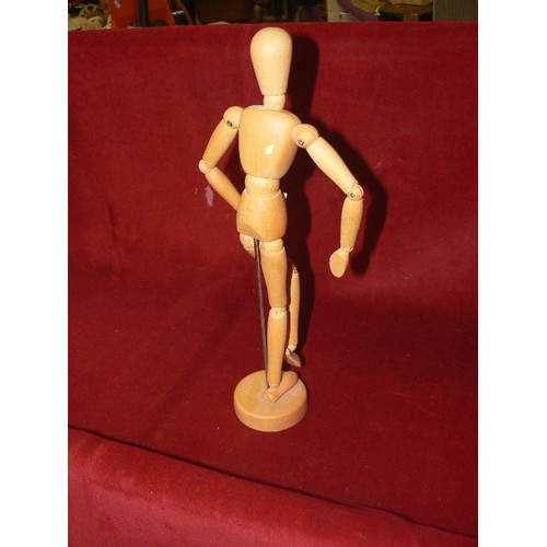 97 - JOINTED ARTISTS DUMMY. WOODEN.