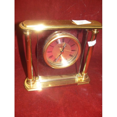 119 - LONDON CLOCK Co BRASS & GLASS MANTLE CLOCK.