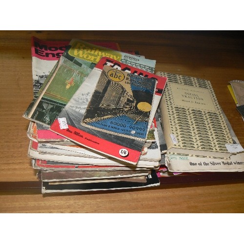 336 - TRAIN/RAILWAY/ENGINEERING INTEREST. BOOKS AND MAGAZINES. INCLUDES RAILWAY WORLD, LIGHT STEAM POWER, ... 