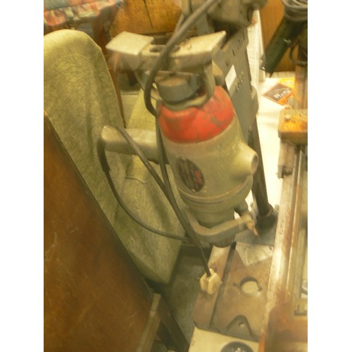 371 - LARGE WOLF ES23 HEAVY DUTY PILLAR DRILL. 3/4