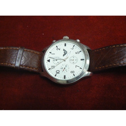 25 - CASIO G CHRONOGRAPH GENTS WRIST WATCH BROWN LEATHER STRAP