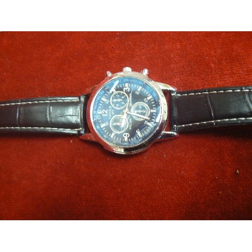 22 - YAZOLE 271 CHRONOGRAPH 200M DIVING WATCH NICE LEATHER STRAP