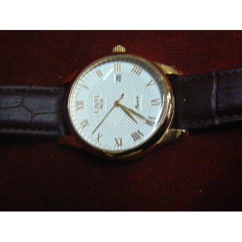 29 - A SIVO 9058 HEAVY GENTS WATCH WITH BROWN LEATHER STRAP UNWORN